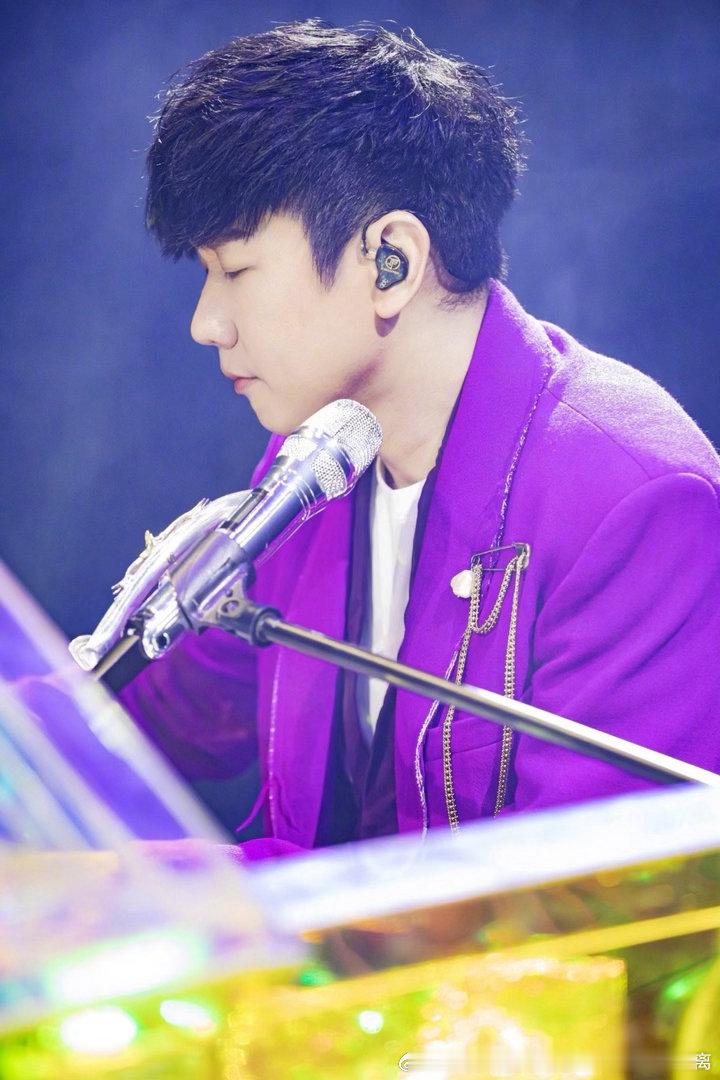 #林俊杰[超话]#  JM们都喜欢林俊杰的哪首歌呀💜 ​