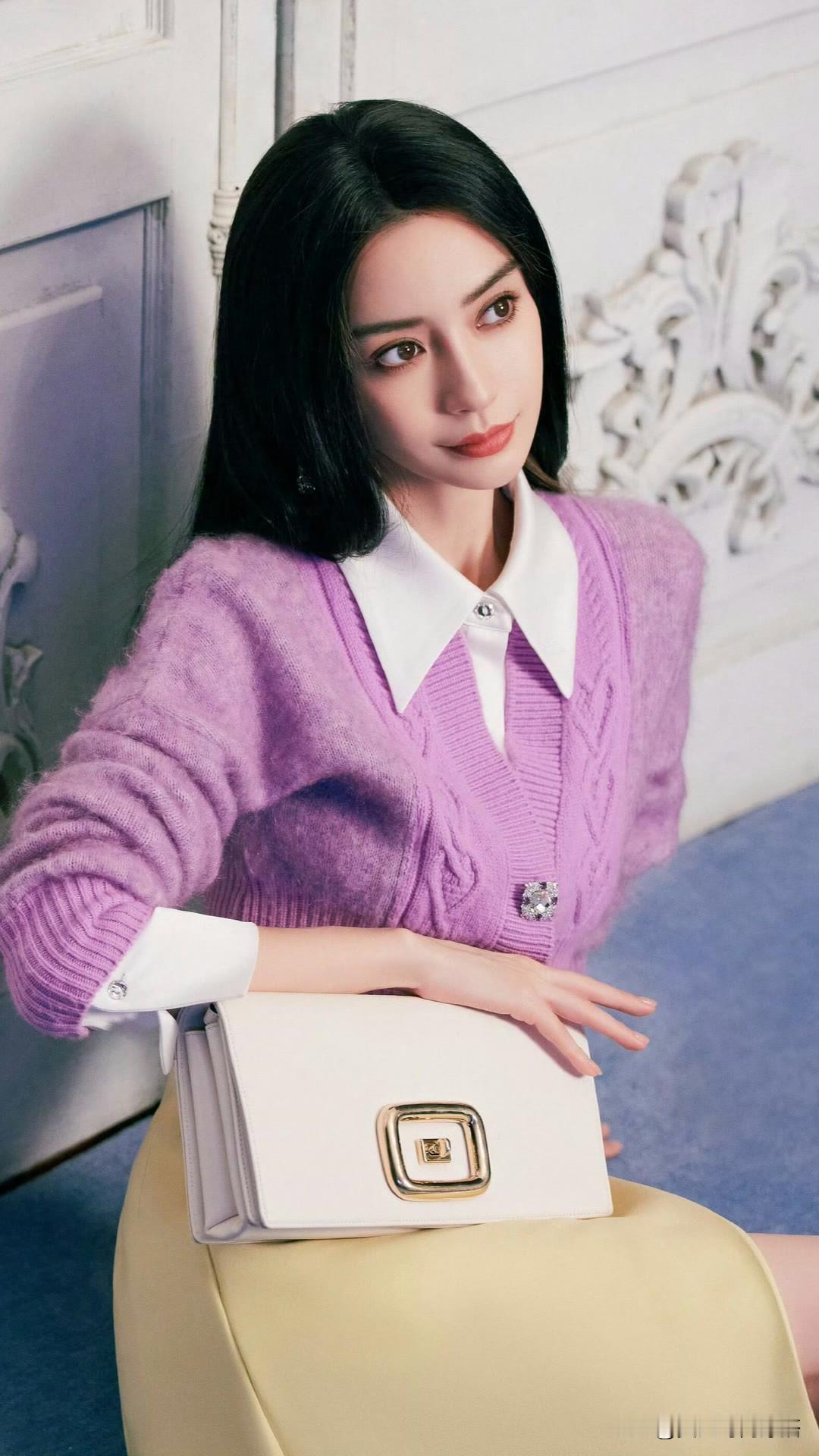 时尚美女，喜欢吗？