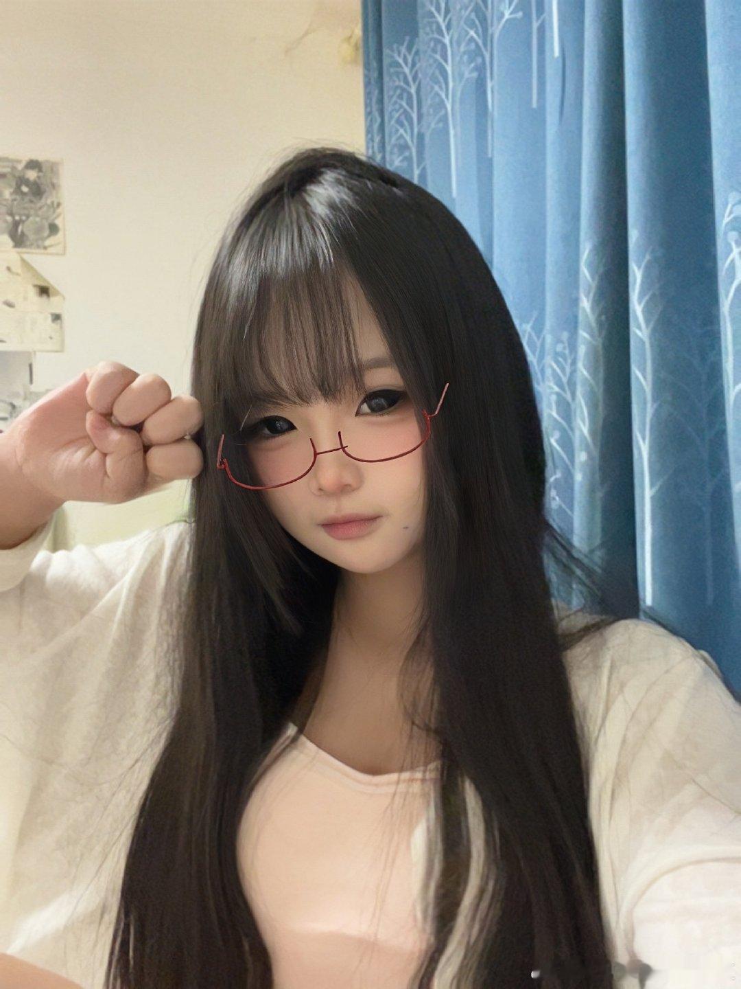 快开学了 该补课了…… ​