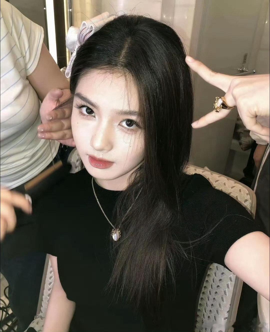 #艾米[超话]# ✨ #向全世界安利艾米#
 
最帅（萌）的一集

​