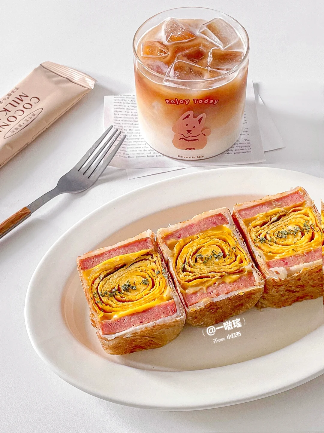 手抓饼神仙吃法✨厚蛋烧午餐肉芝士三明治