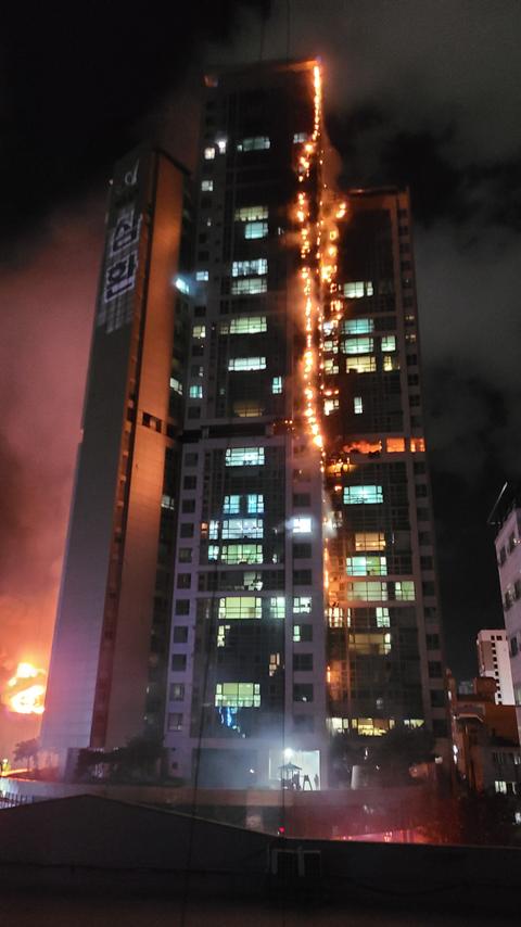 33層高樓燒成火柱! 韓國深夜突發大火 88人送醫-圖5