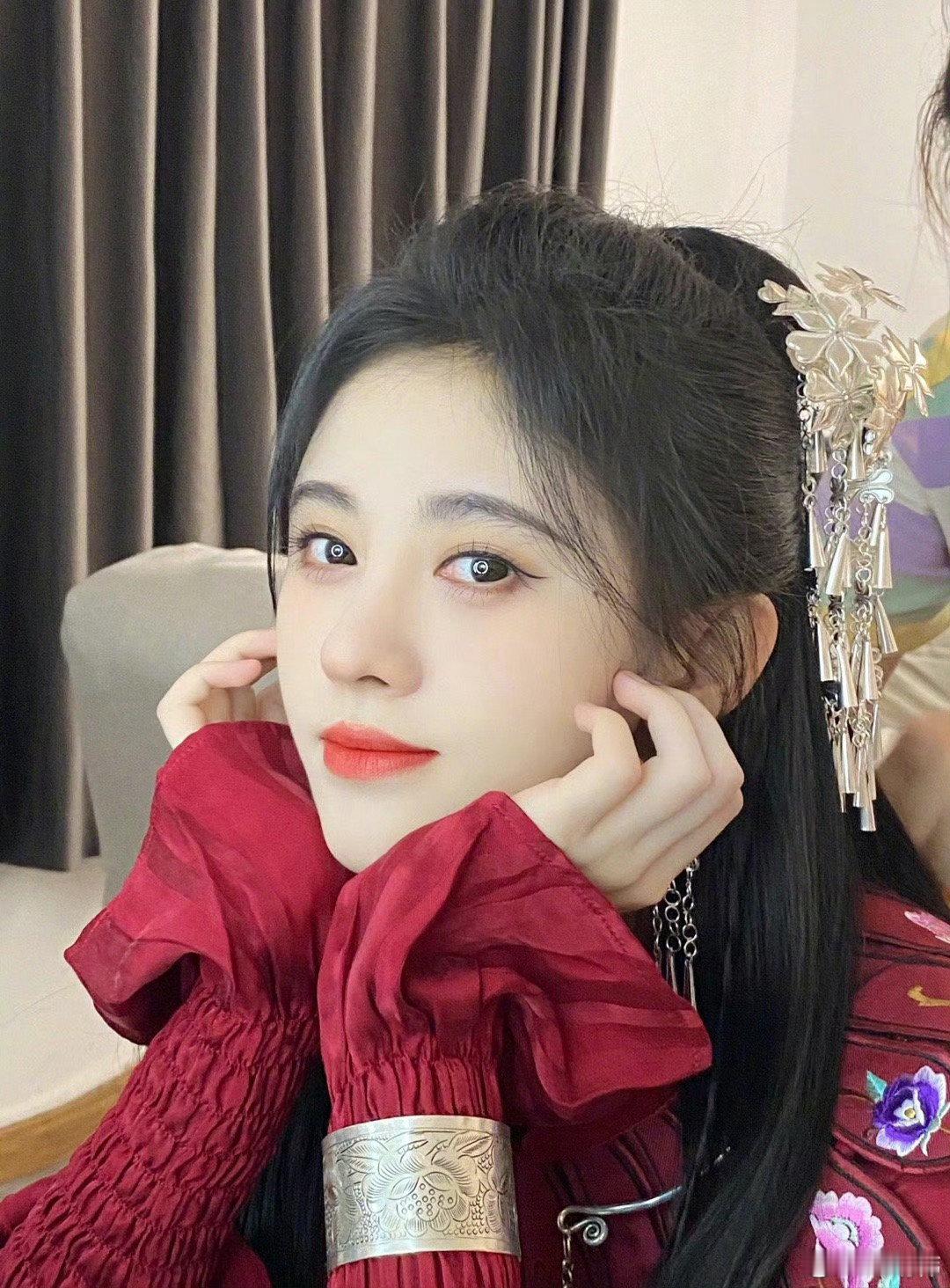 jjy#鞠婧祎万花世界# jjy#鞠婧祎苏绿夏# jjy

 𝒜𝓁𝓌𝒶𝓎𝓈 𝒾𝓃 𝓁ℴ𝓋ℯ, 𝓃ℯ𝓋ℯ𝓇 ℯ𝓃𝒹𝒾𝓃ℊ.

​