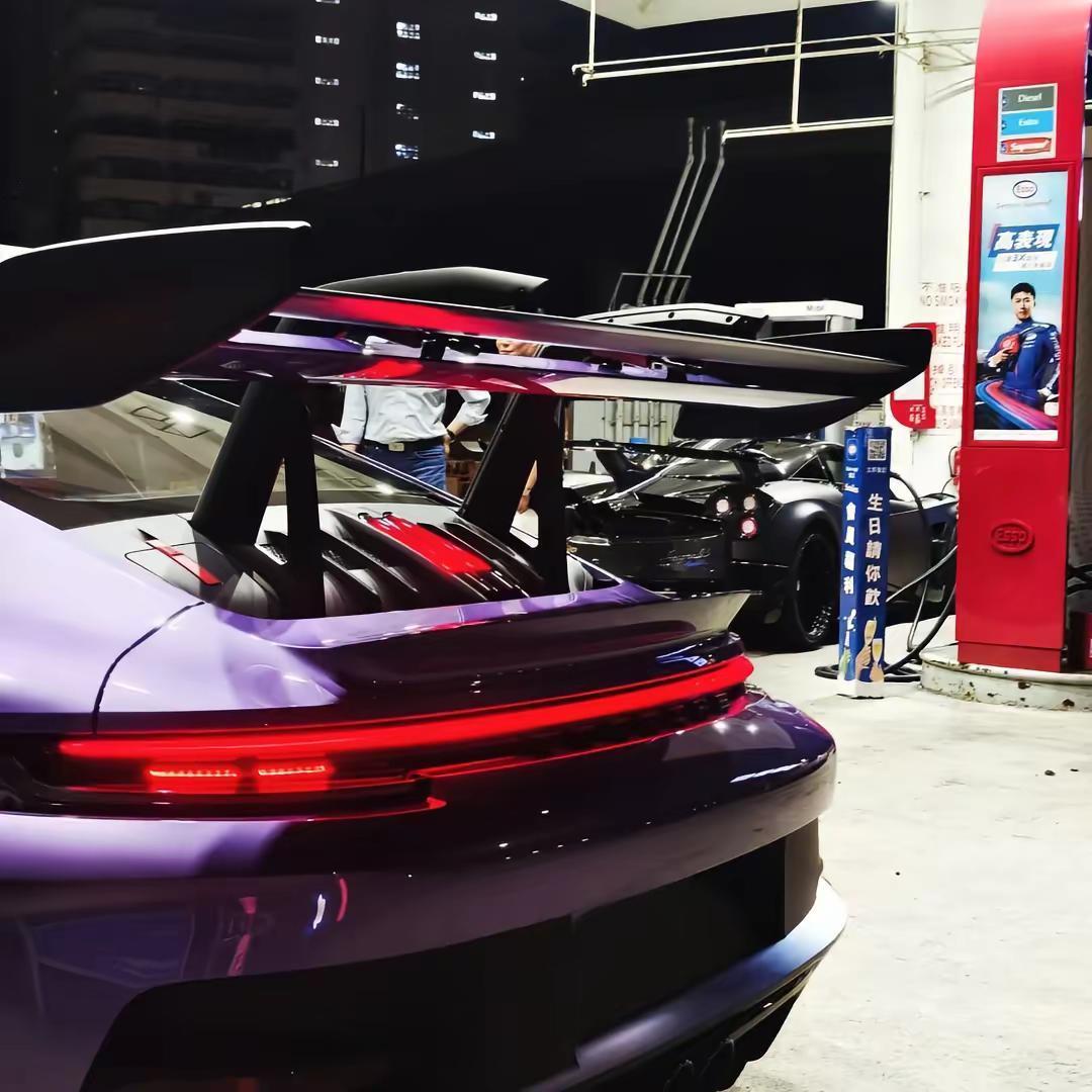 午夜柴湾惊现唯一一台升级暴风套件Pagani Huayra BC帕加尼 帕加尼huayra 挡不住的颜值