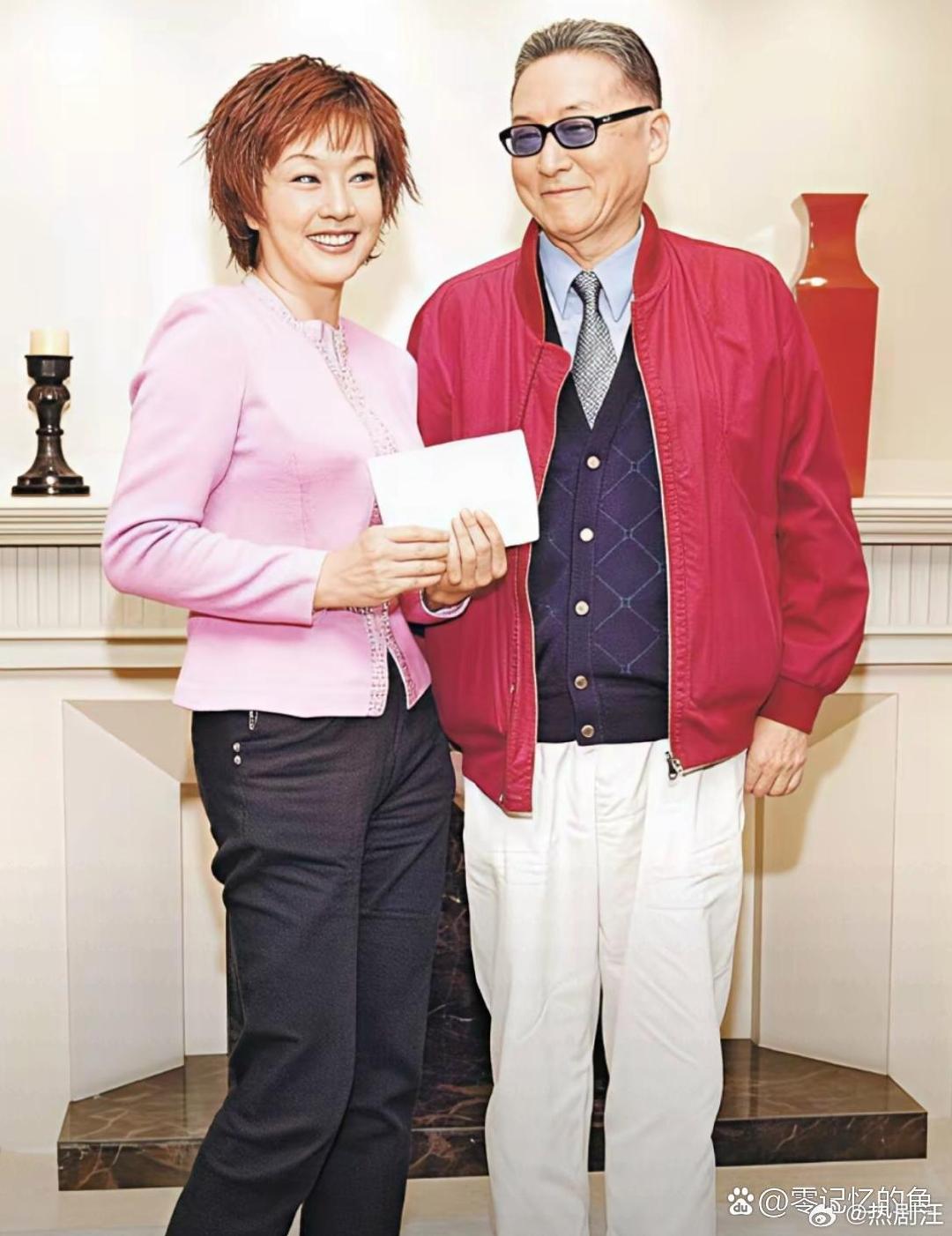 2008年刘晓庆和李敖第1次见面。 ​