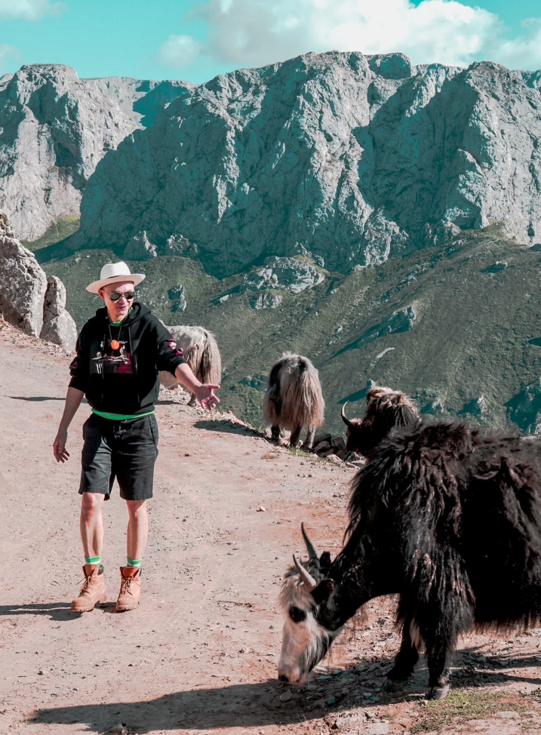 颠簸5小时只为这美景｜洛克之路，必须走一趟