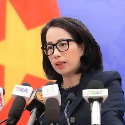 越南外交部正式表态，态度强硬。

8月28日，越南外交部再次就西沙群岛问题公开表态，声称中国有关建设活动“非法、无效”，并要求中方停止。

早在上世纪七十年代，越南白纸黑字的外交文件，清清楚楚承认西沙群岛属于中国领土。如今转头不认历史，过去的承诺直接抛到脑后，为了抢海疆，什么话都敢往外说。

这次闹