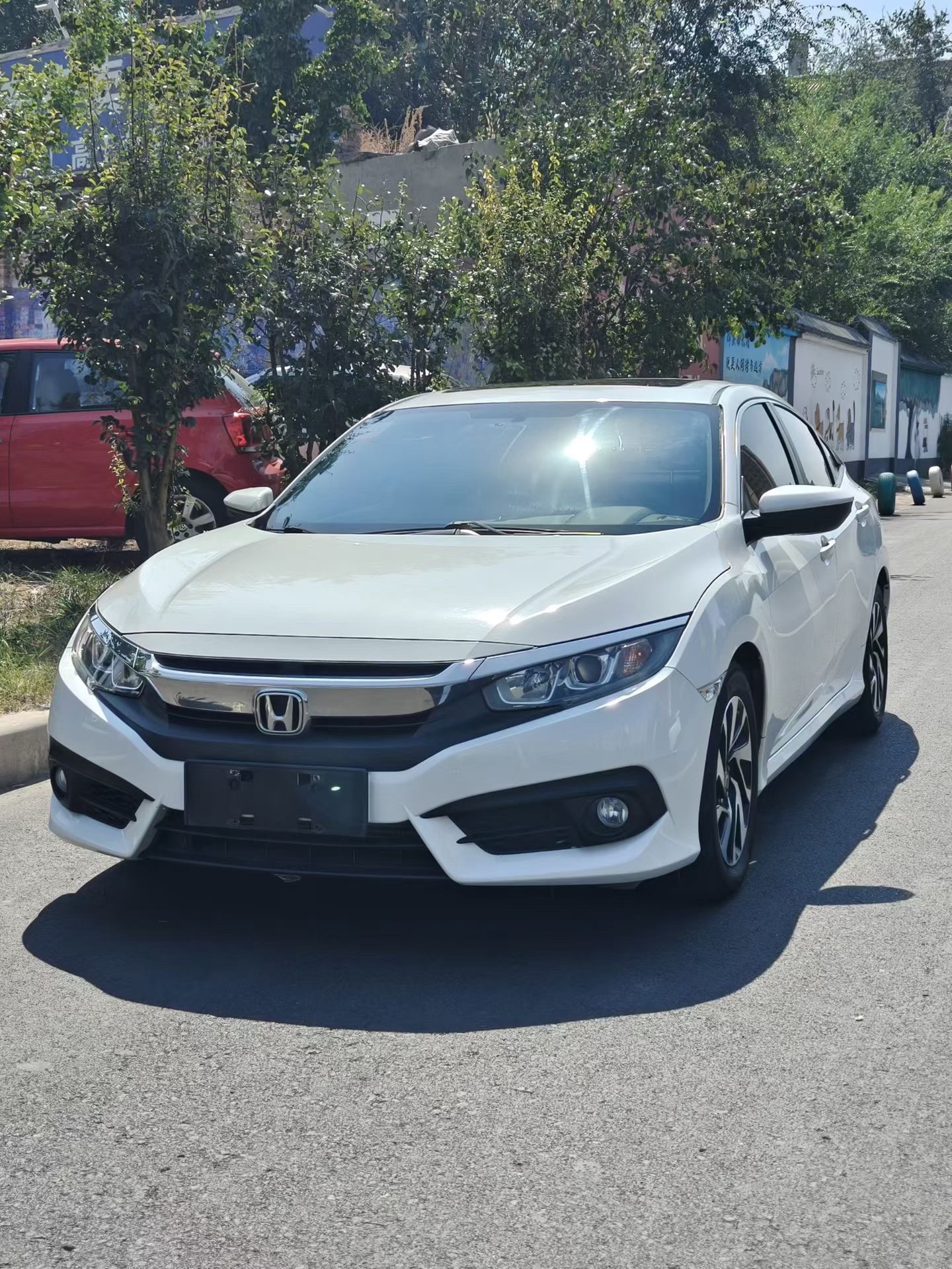 德系车魅力 素车实拍 没有哪个男孩子能拒绝车 同城推荐本田思域 本田思域