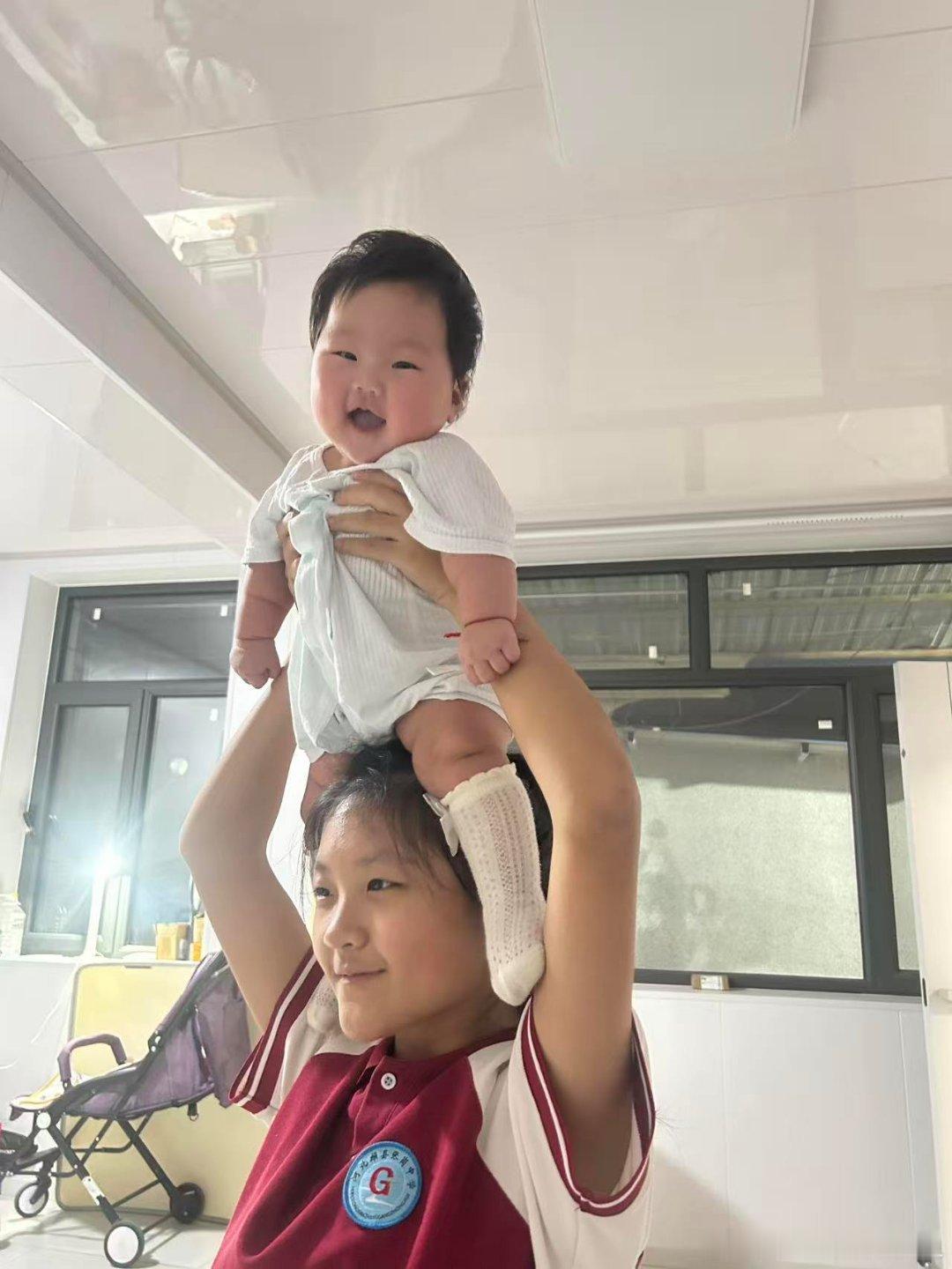 笑你雷霆等我回来的[微笑][微笑] ​
