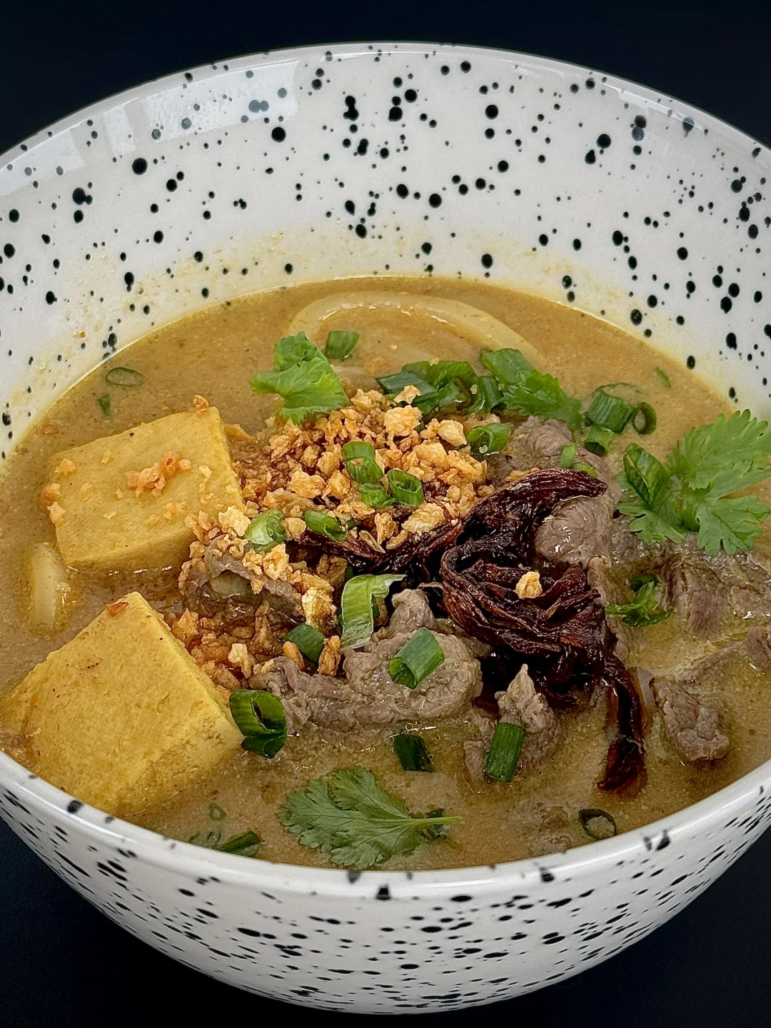 10分钟搞定～超浓郁沙茶牛肉乌冬面！