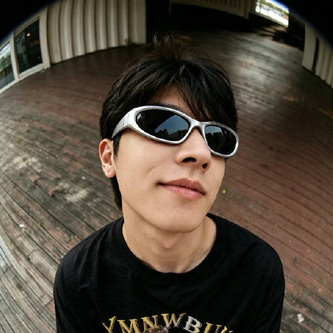 董凡同学