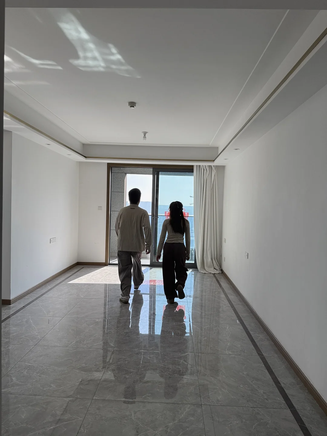 邻居说我好像有…装房子的超能力！