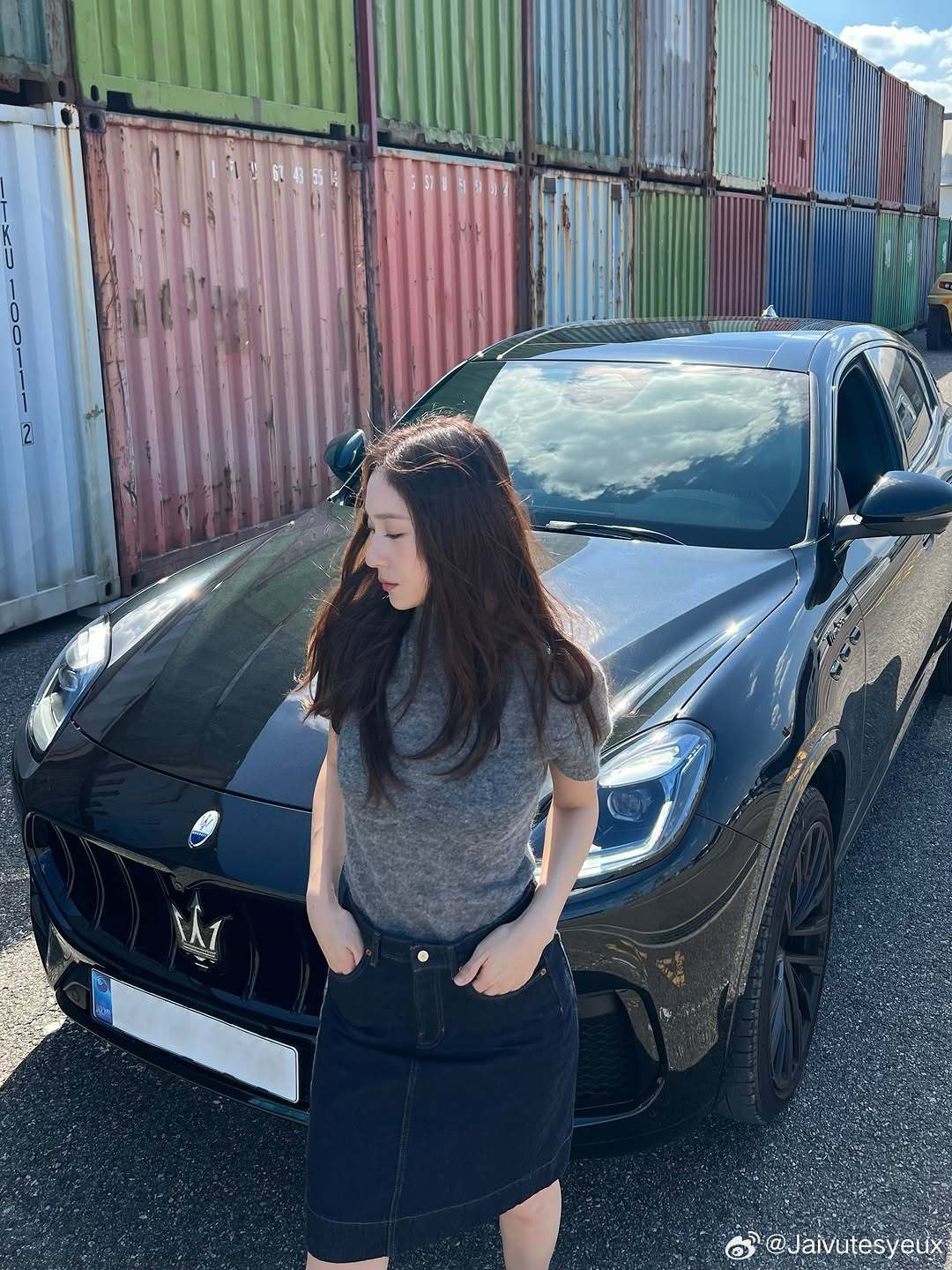 #vousmevoyez[超话]#  
姐姐和玛莎拉蒂👐🏻 ​