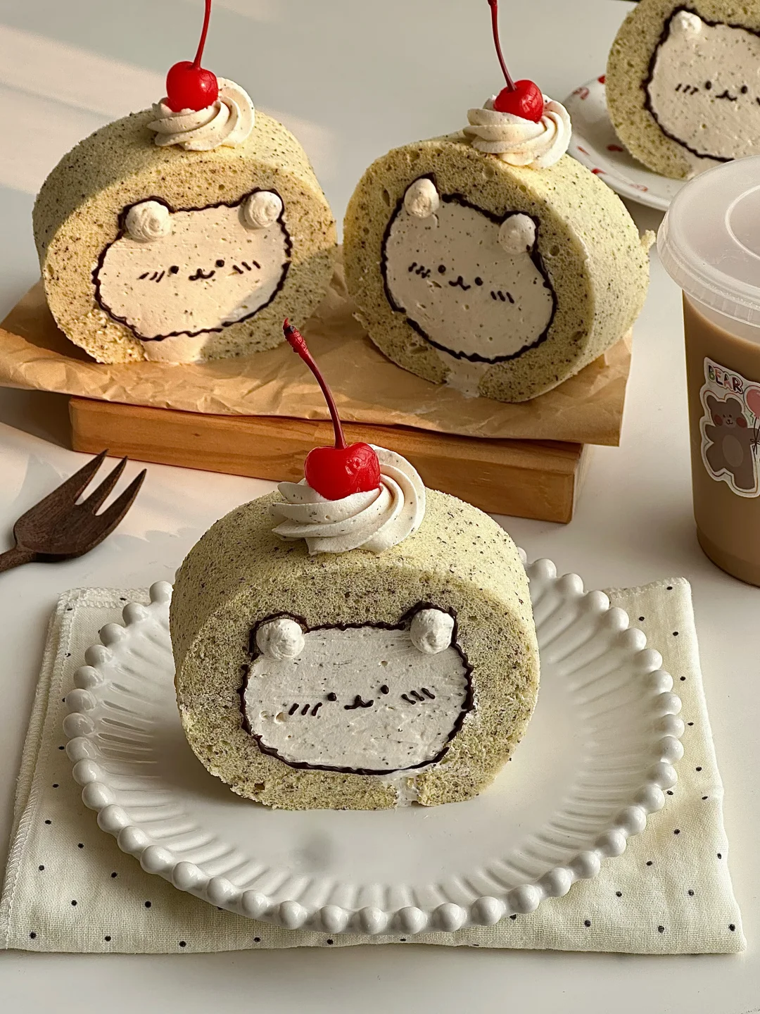 🐻茶香浓郁伯爵红茶奶油蛋糕卷｜可可爱爱