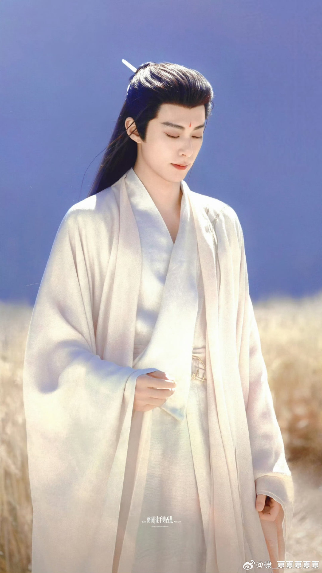 #王鹤棣[超话]#  /#王鹤棣谢景行# 。#王鹤棣宋潜机# /#王鹤棣# 

宋仙官，鄙人神交您已久，不知何时可相见[送花花]
💜王鹤棣，少年意气，风华万丈，眼底藏星河，心中有山海，永远热烈自由。

​