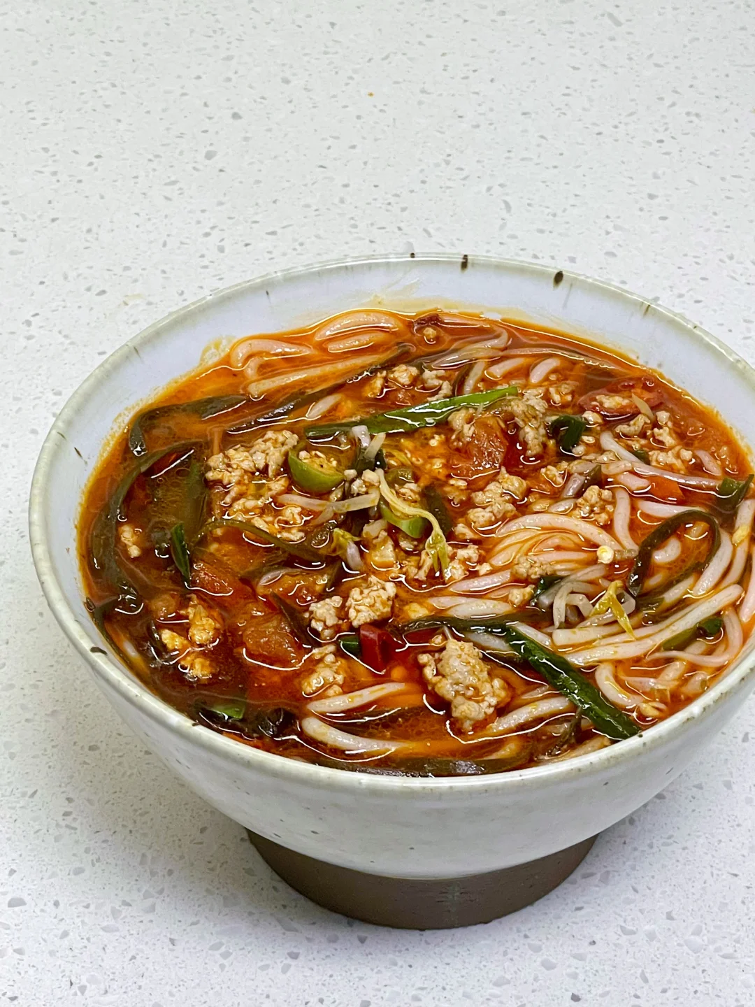 巨巨巨好吃的酸汤肉末米线，附详细做法～