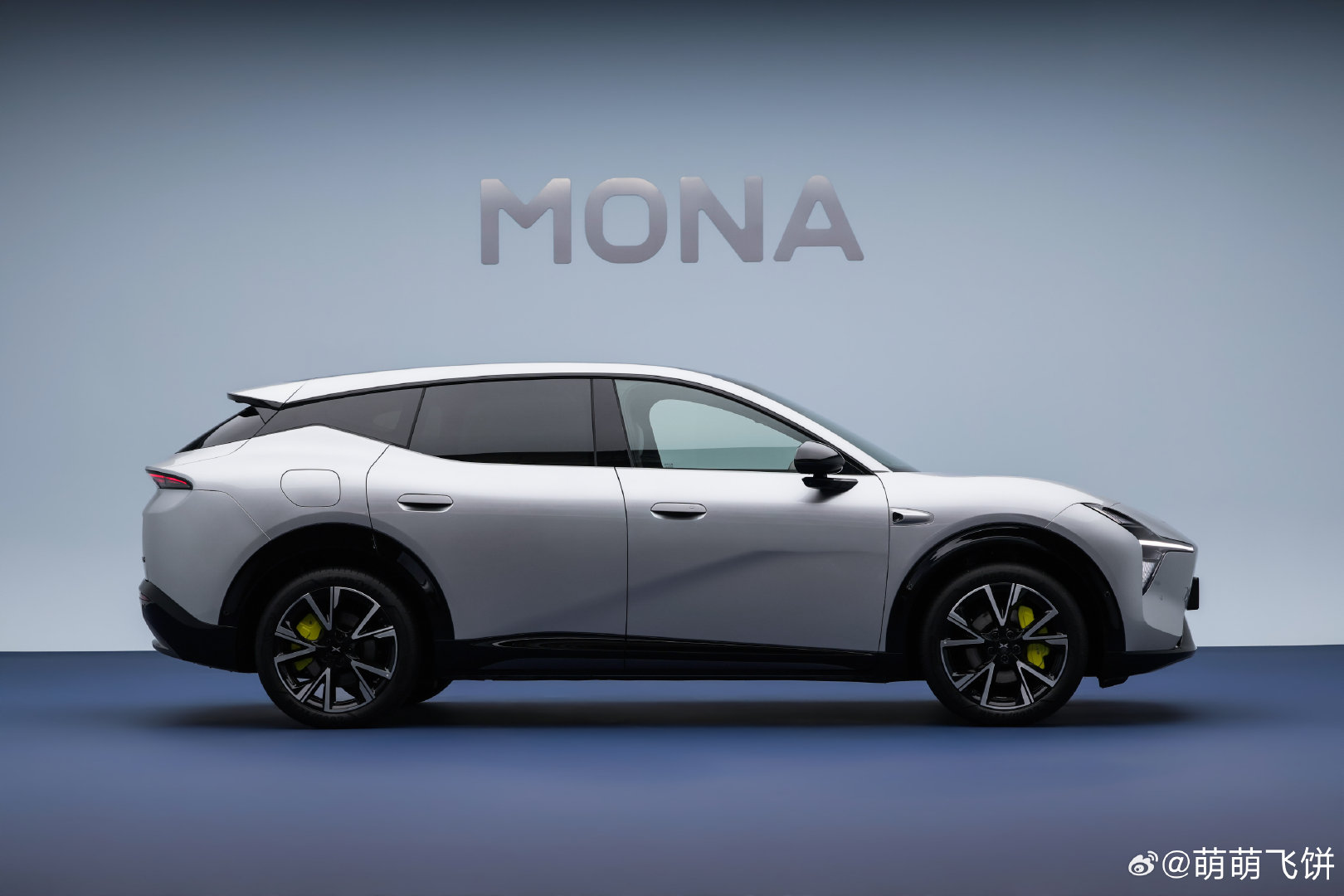 小鹏MONA L05这颜值深得我心[期待]
#MONAL05年轻人的首款大五座SUV##MONAL05首发评测# ​