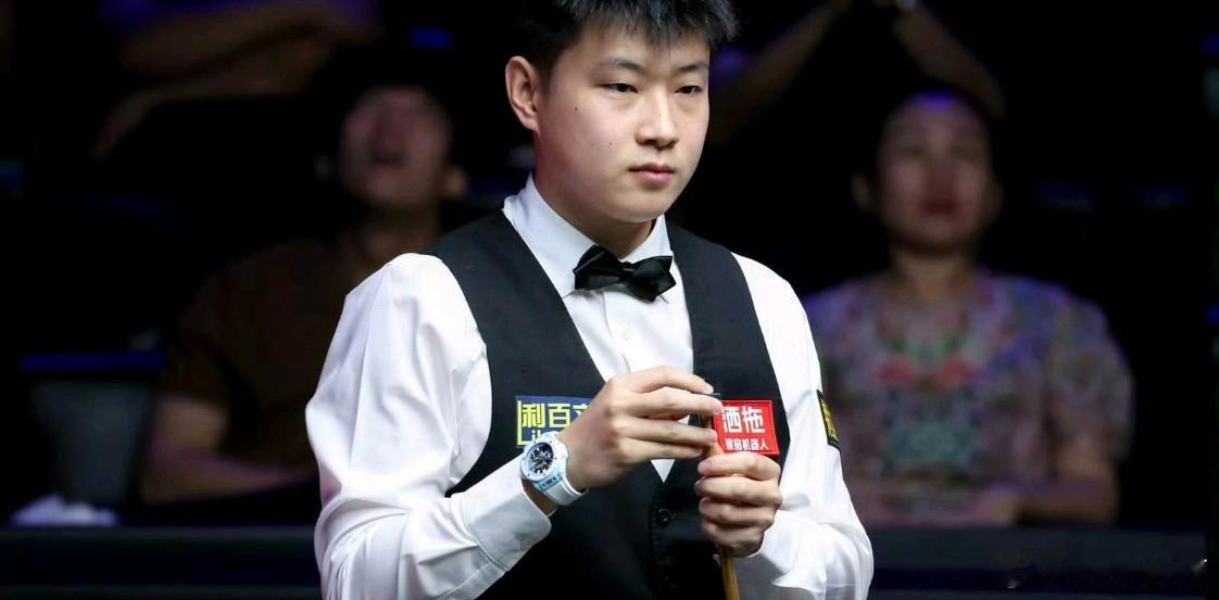 斯诺克临时世界排名，TOP5:1. 赵心童，总积分2. 尼尔·罗伯逊...