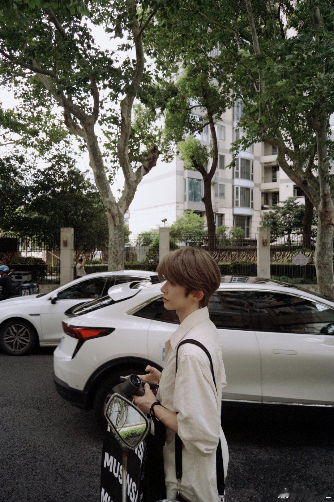 #刘宇国风美少年# ly#正能量艺人刘宇# 
晚安
​