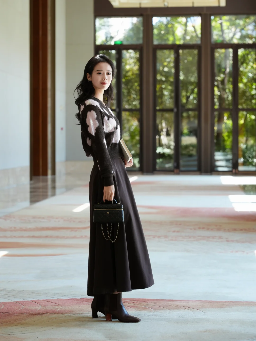 不与梨花同梦