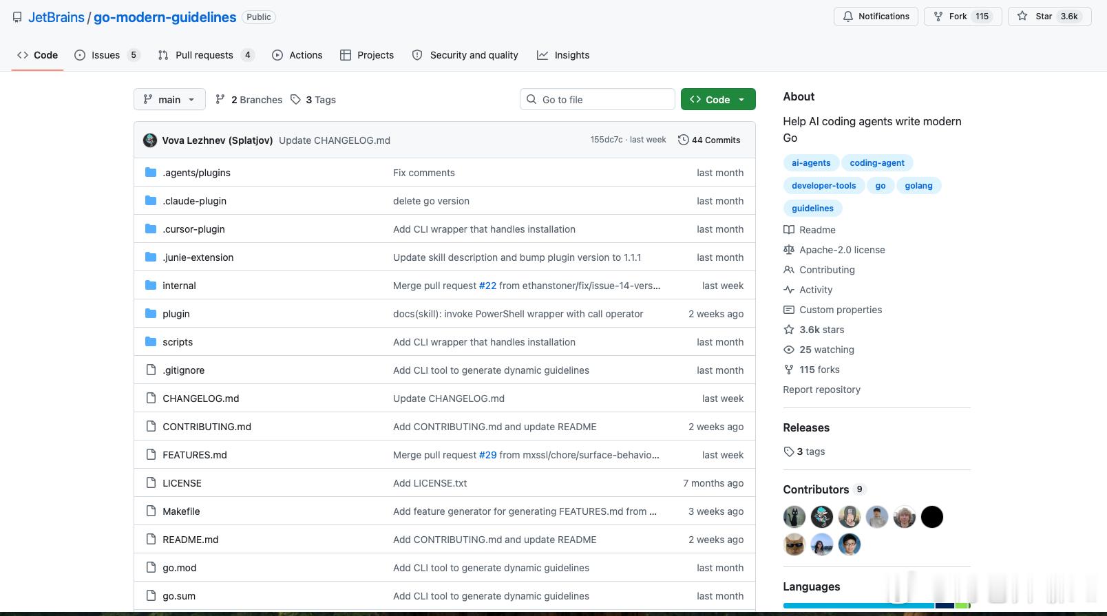 刷到 JetBrains 出了个专治 AI 写老 Go 代码的仓库。

go-modern-guidelines 给编码 agent 一套现代写法清单：比大小用 max(a, b)，查切片用 slices.Contains，一串 nil 判断压成 cmp.Or(a, b, c)。Claude Code、Codex、Cursor、Junie 都能装。

如果你在维护 Go 项目，又经常让 AI 补代码，我会先拿不 ​