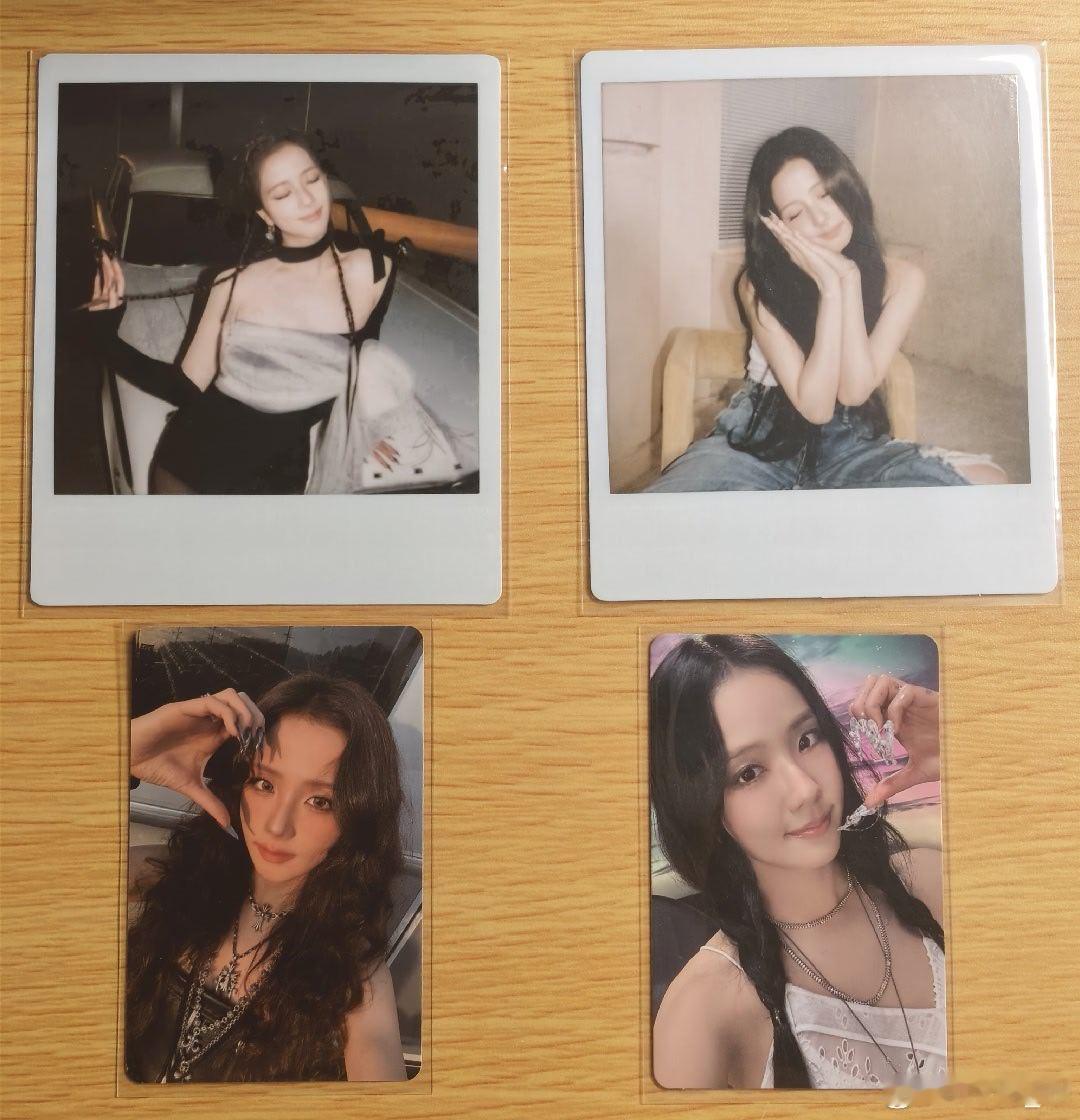 #JISOO周边[超话]# 出 ​
