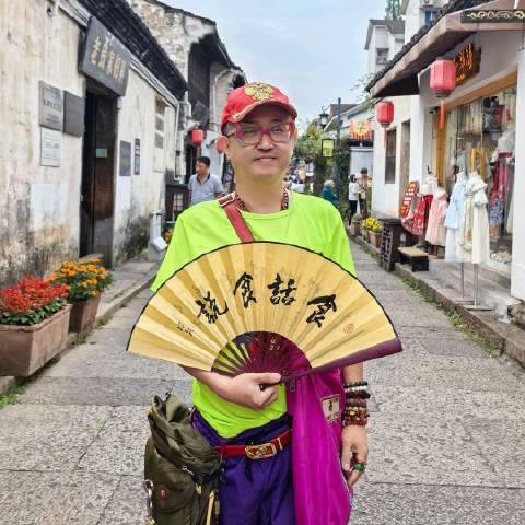 食神何晨_旅宿先生-何曜岐