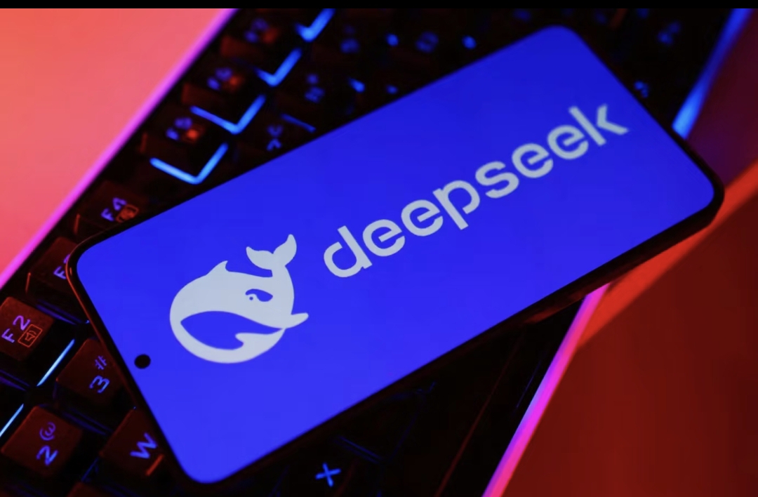DeepSeek、MiniMax走通AI出海合规流程，这事说白了就是给中国大模型出海修了一道能开也能关的门，不是砌墙。

DeepSeek和MiniMax完成登记之后，最值得看的不是政策本身，而是市场的脚投票：MiniMax当天股价一度从跌超4%硬拉回涨近17%，智谱也跟着涨了8%。市场用真金白银告