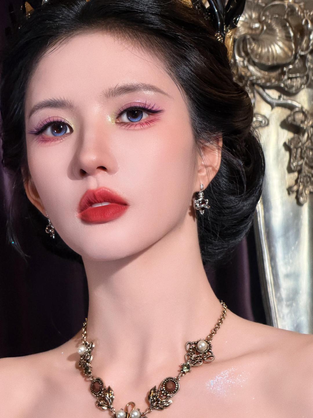 魔镜魔镜🪞谁是世界上最美丽的女人#刘些宁# ​