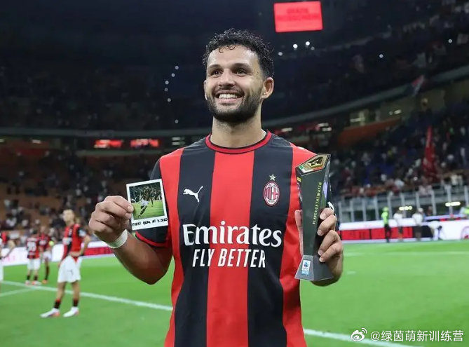 拜仁用5-1向德甲宣示：王座依然属于慕尼黑。孔帕尼赛后那句"一切从零开始"，比任何比分都更让人安心——因为冠军教头已经瞄准了下一场。 #拜仁##卫冕宣言##孔帕尼# ​