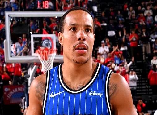 本来以为活塞是本赛季最大黑马，没想到啊……    东部头号种子，现在竟...