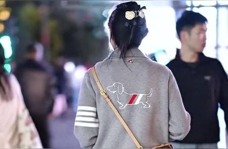 <img src="https://dayu-img.uc.cn/co...