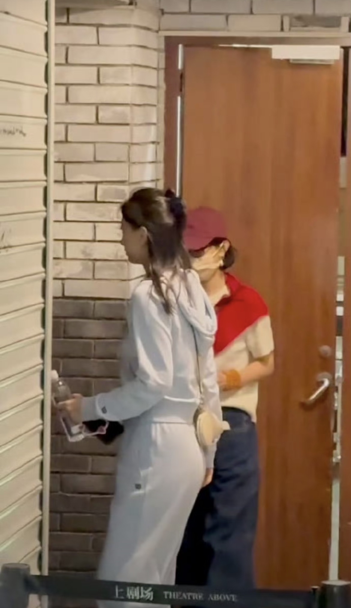 赵丽颖谢娜私下关系真好，好久不见姐姐了~