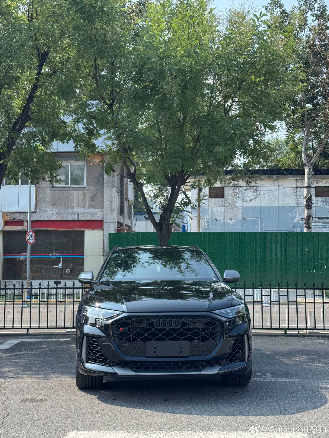奥迪RSQ8还有少量现车 稀缺资源 喜欢您来
#奥迪##rsq8# ​