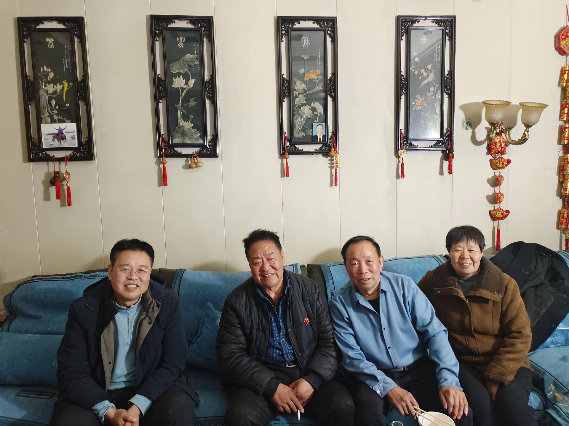 兄弟姐妹情深 ！