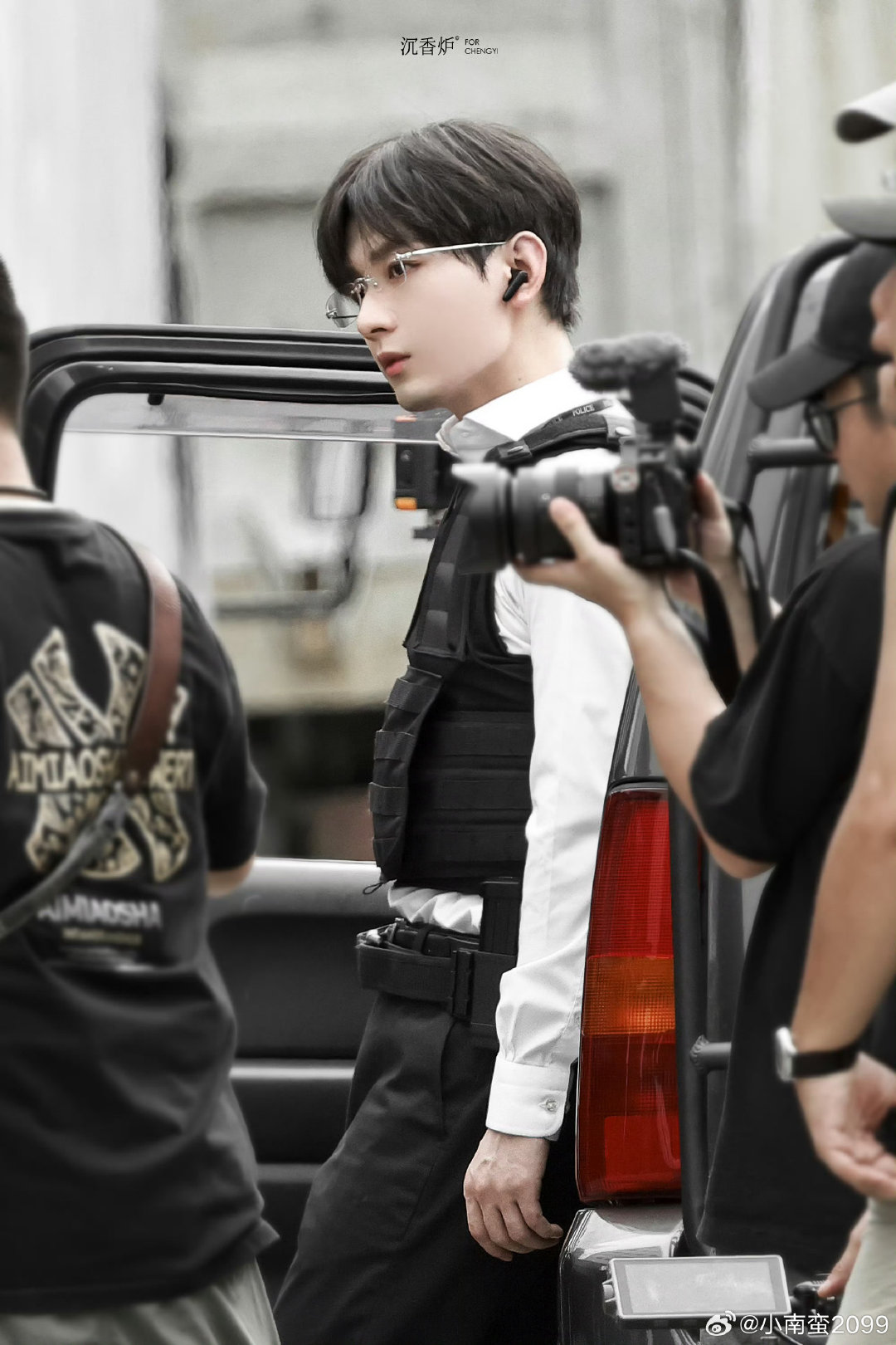 #成毅麦架钓鱼# cy#成毅狩谎搭戏古天乐# 
成毅，我喜欢剧中的你，更喜欢现实中的你，成毅加油，你是最棒的！​