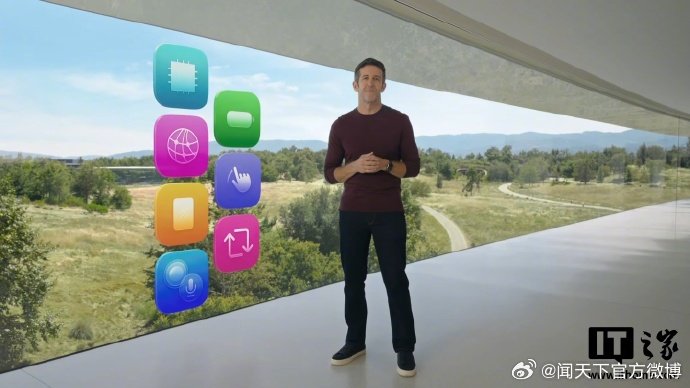 【2026 苹果秋季新品发布会启幕，#苹果新CEO特努斯时代开启#】2026 苹果秋季新品发布会于太平洋时间 9 月 9 日上午 10 点正式启幕，本次发布会主题定为“Surprise and shine”（亮新篇，来耀眼），是约翰 · 特努斯接任苹果 CEO 后的首场发布会。这也意味着苹果正式开启特努斯时代。#苹果CEO首秀# ​