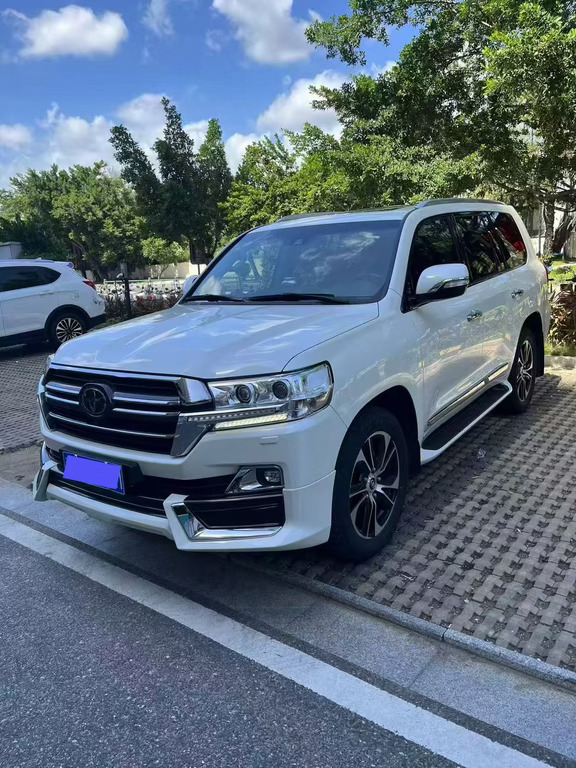 能开陆巡的人都是大佬吧！😎