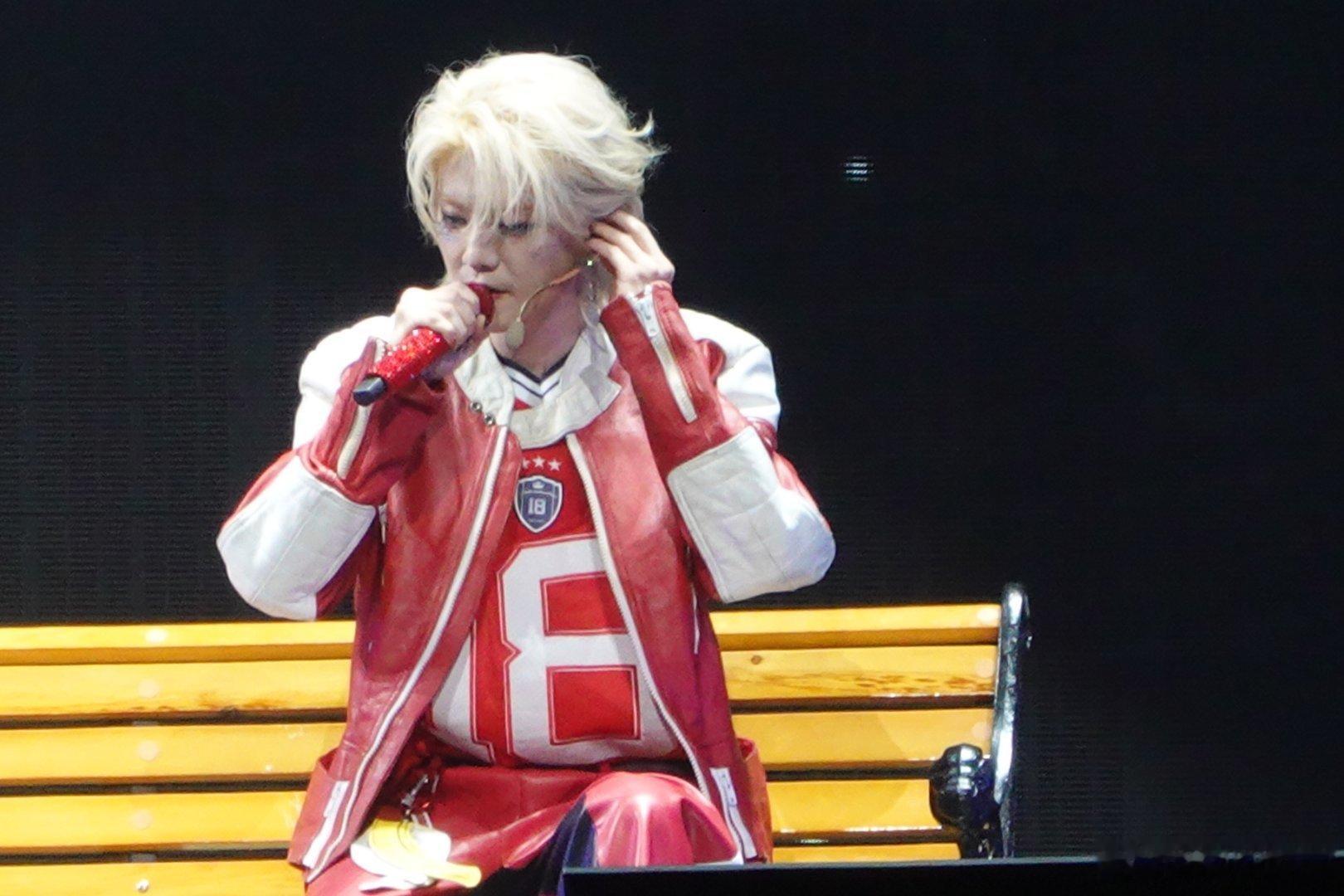 #鹿晗[超话]#