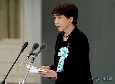 日经：针对高市早苗在8月15日于远处遥拜靖国神社一事，37％的日本受访者认为“妥当”，18％认为“即使在远处也不应该参拜”。 ​