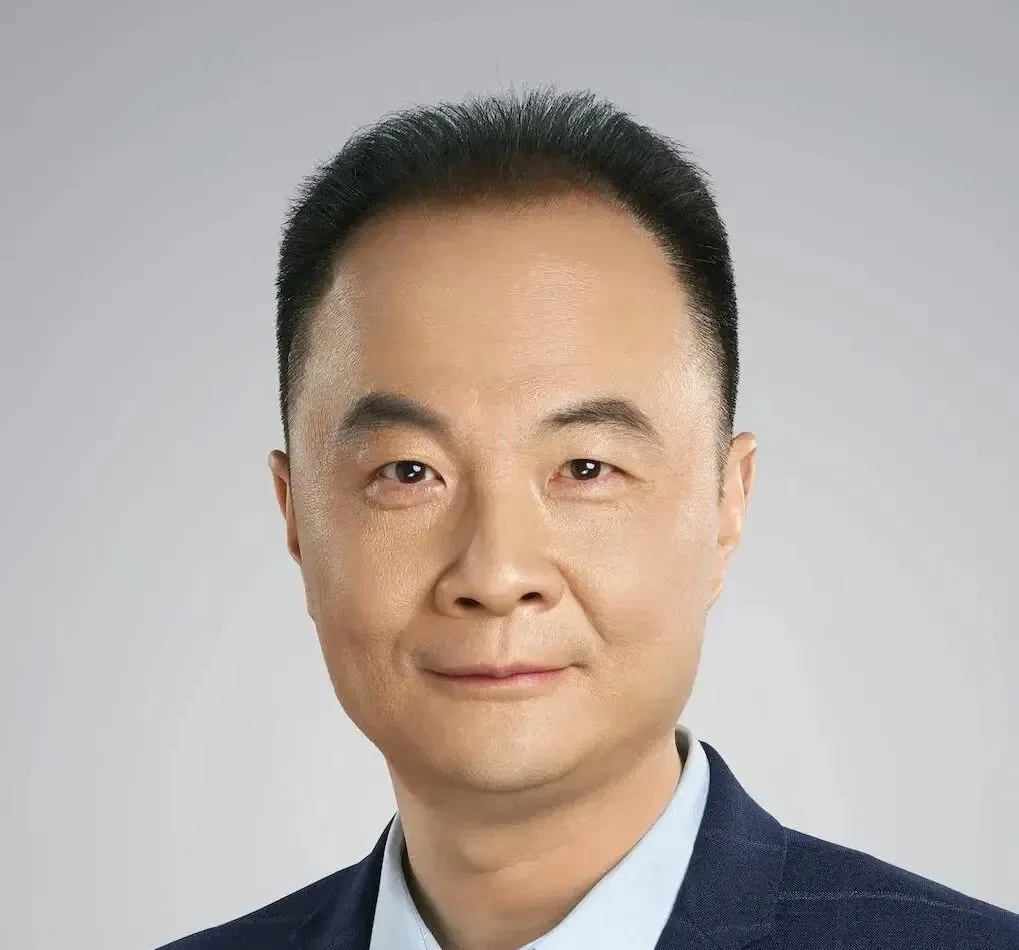 原字节AI Lab总监李航加入清华大学