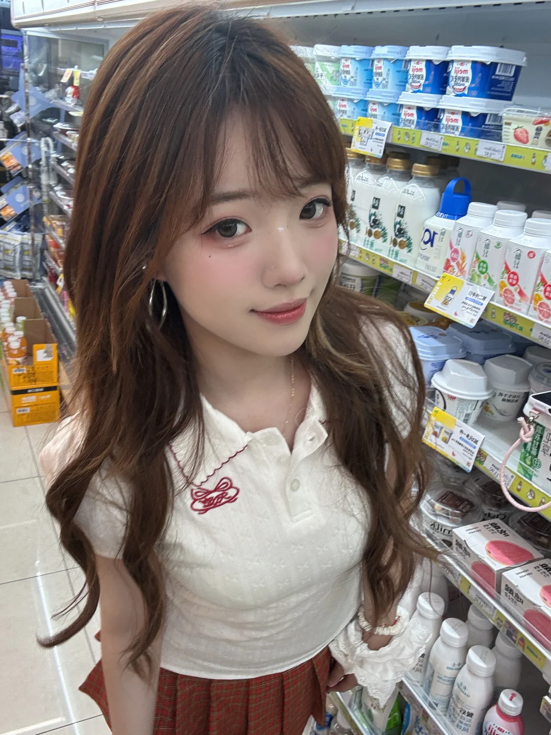 今天是便利店小甜妹