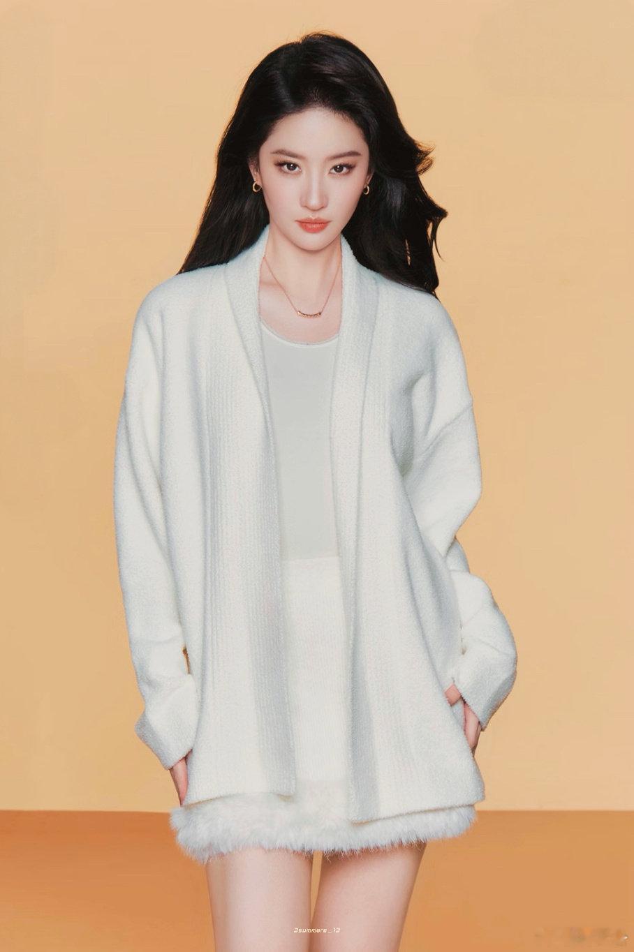 今年 5 月北京会晤后，中美双方同意启动政府间人工智能对话。
此次峰会可能进一步推动这一机制建设，讨论人工智能安全护栏、风
险评估、非国家行为体滥用以及危机沟通机制等问题。#中方回应中美人工智能对话机制##楠叔说事##实事新闻# ​