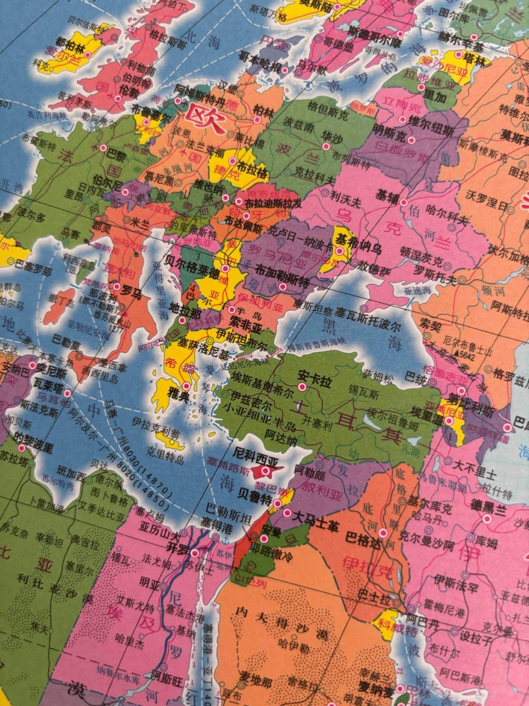 现在的北约国家中，谁也没有土耳其的腰杆子硬。现在跟以色列的关系越来越紧...