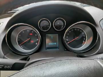 买二手车就像买了个祖宗，真是供不起！<br />我花三万买了个二手的别...