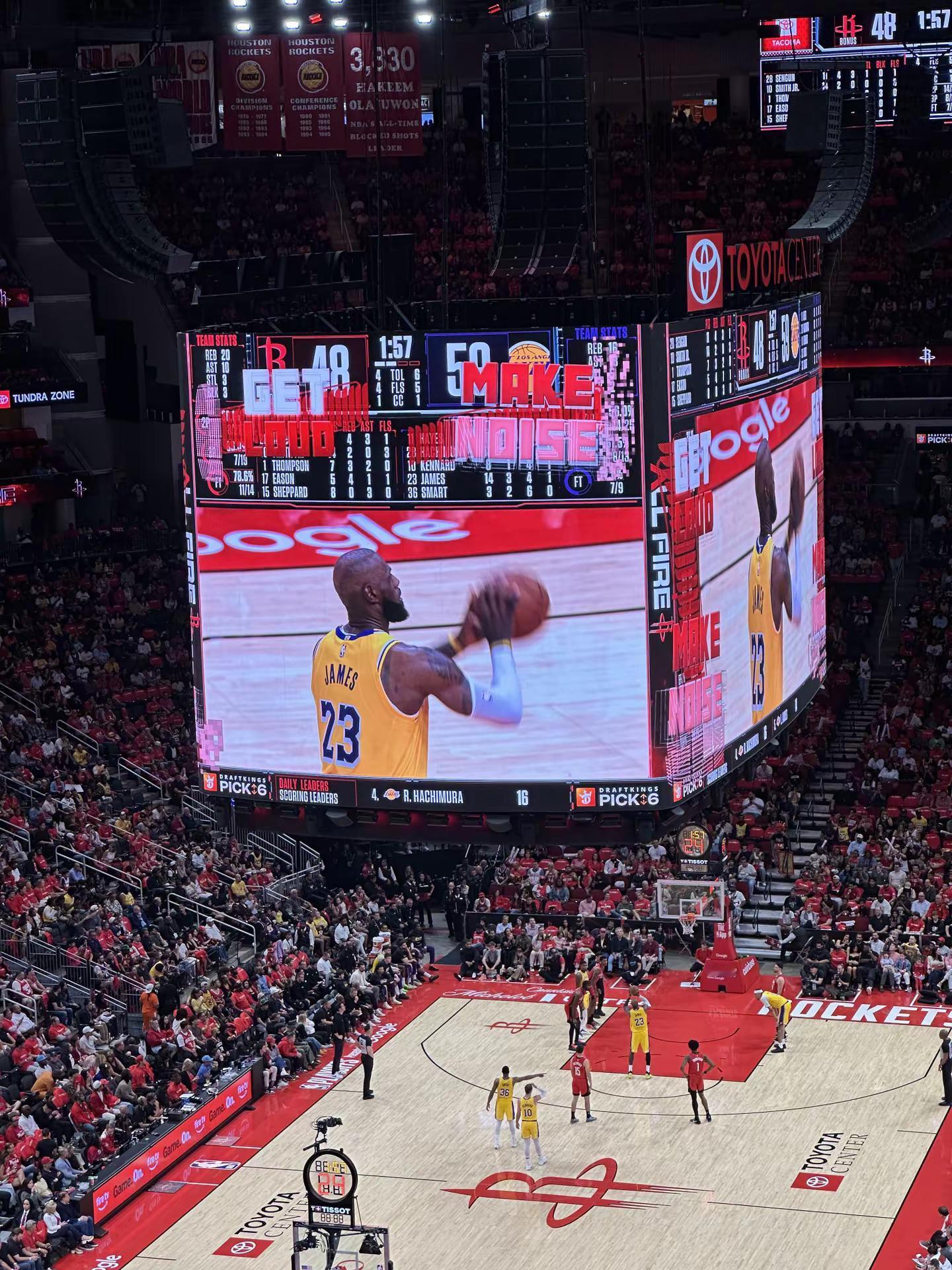 莫嫌旧日云中守 犹堪一战取功勋.