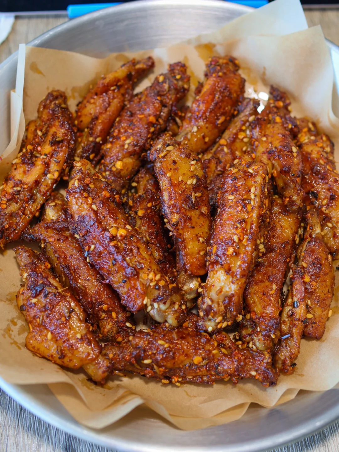 牛啊牛啊...这个热辣鸡翅咋吃了停不下来！！