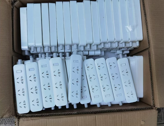 大量剪线版插排流入闲鱼，来自小米生态链！