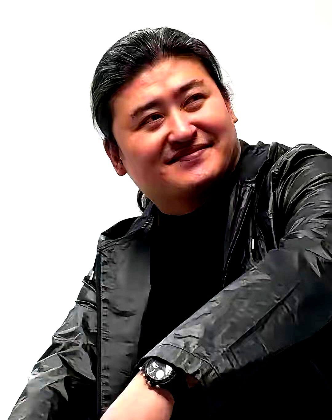 悼念刘欢的人里头，居然看到李湘，当时心里咯噔一下。
那英、吉克隽逸这些歌坛的出来不奇怪，李湘跟着凑什么热闹？
后来一扒才知道，刘欢妻子卢璐在湖南卫视那会儿就跟李湘好得不行。
两家人走动得密，刘欢去李湘家不光下厨做饭，还亲自教王诗龄弹琴。
你说一个歌王，在人家客厅里教小朋友按琴键，那画面想想都热乎。