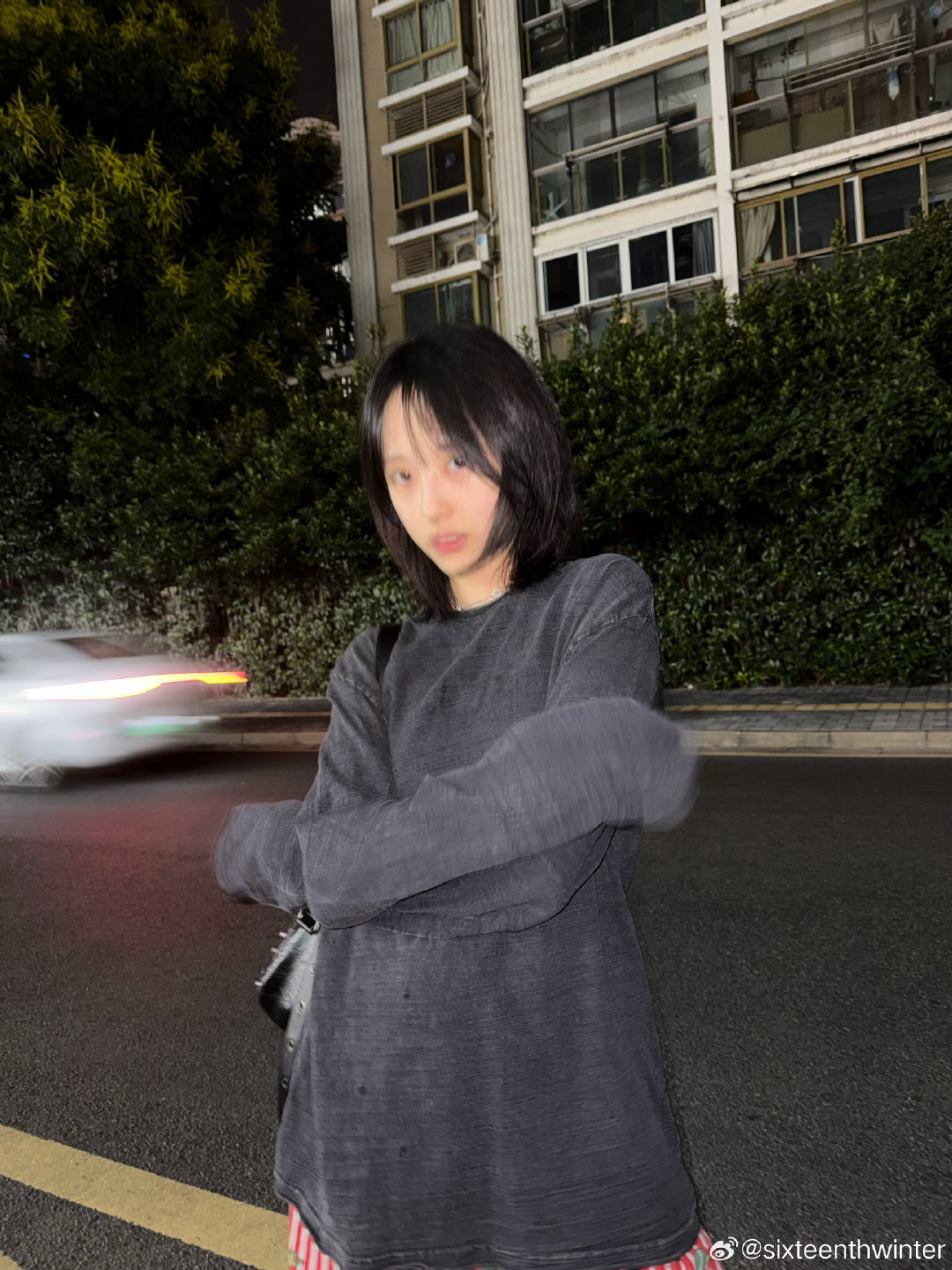 出于一点爱 ​